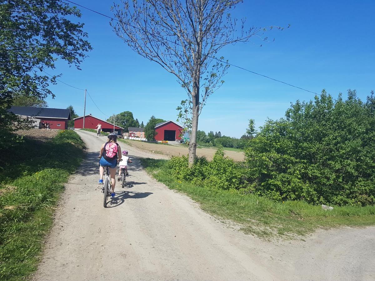 Idylliske Evjua Ved Mjosa Hotel Skreia Bagian luar foto