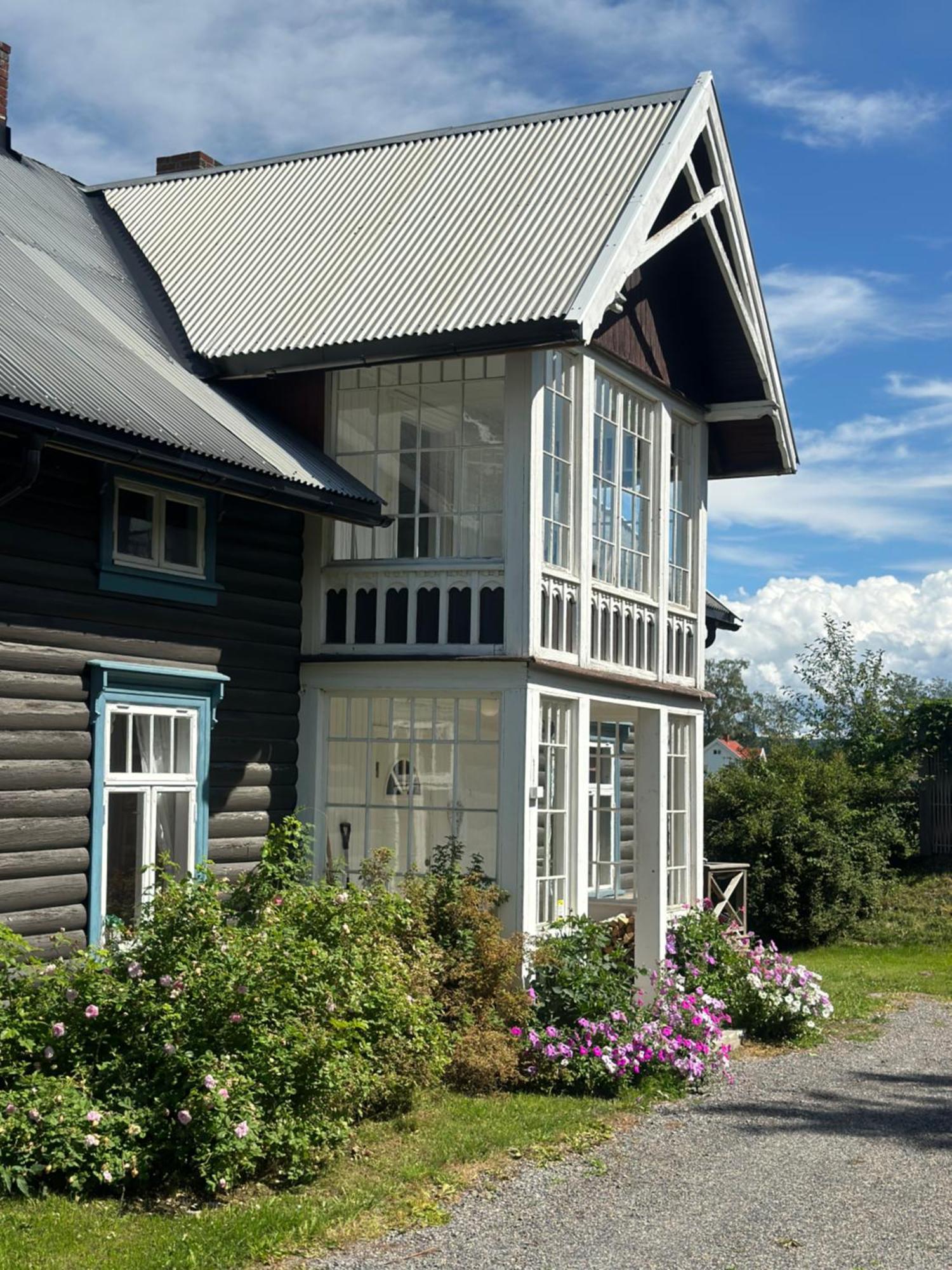 Idylliske Evjua Ved Mjosa Hotel Skreia Bagian luar foto