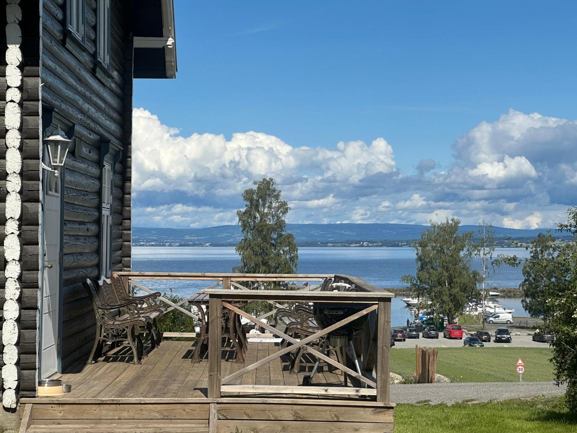 Idylliske Evjua Ved Mjosa Hotel Skreia Bagian luar foto