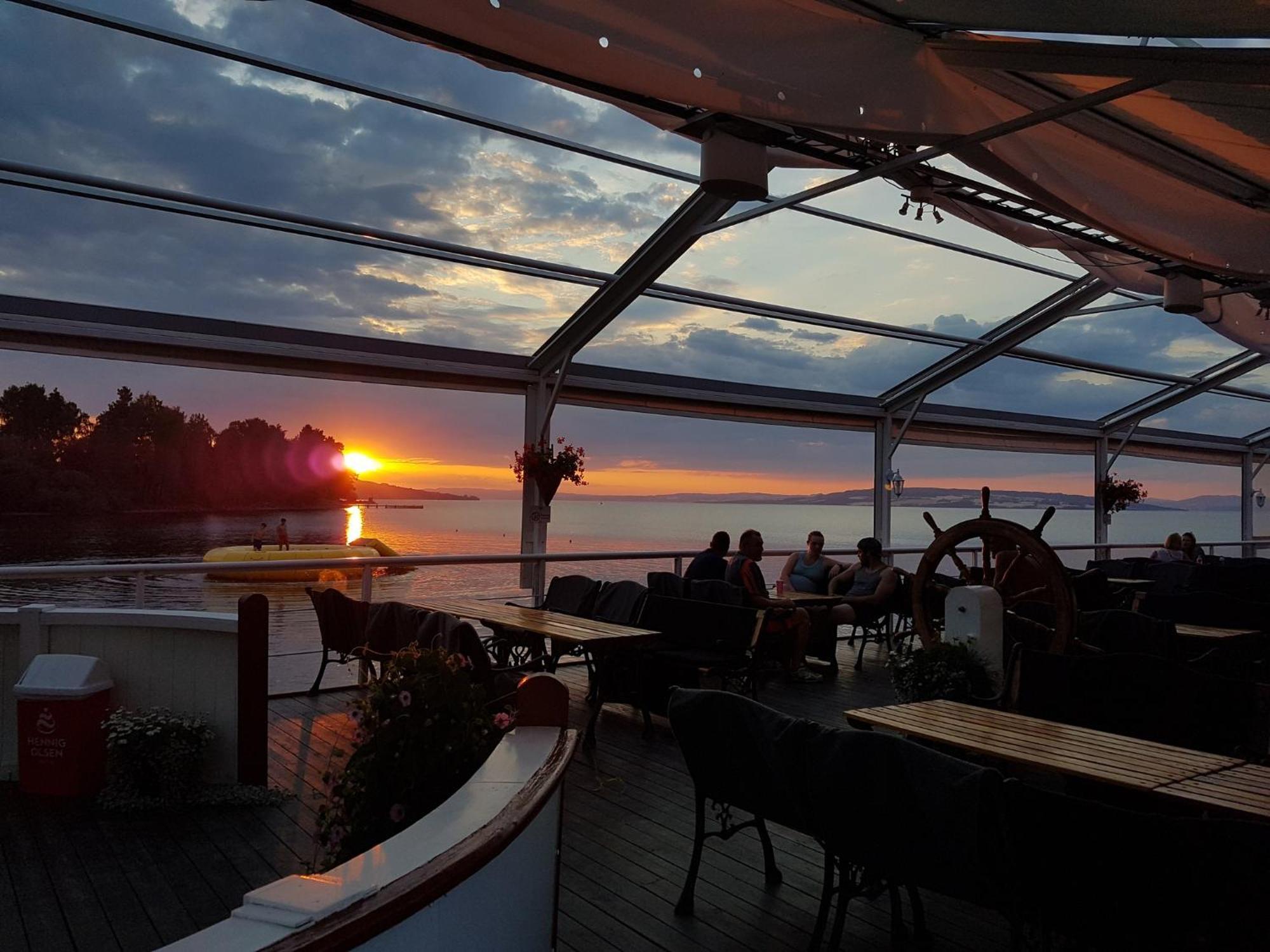 Idylliske Evjua Ved Mjosa Hotel Skreia Bagian luar foto