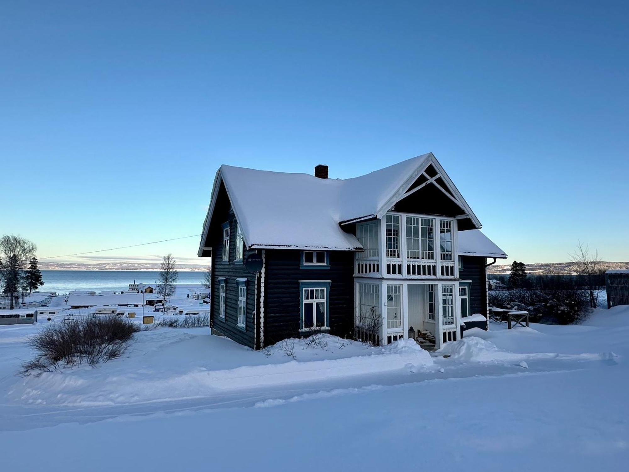 Idylliske Evjua Ved Mjosa Hotel Skreia Bagian luar foto